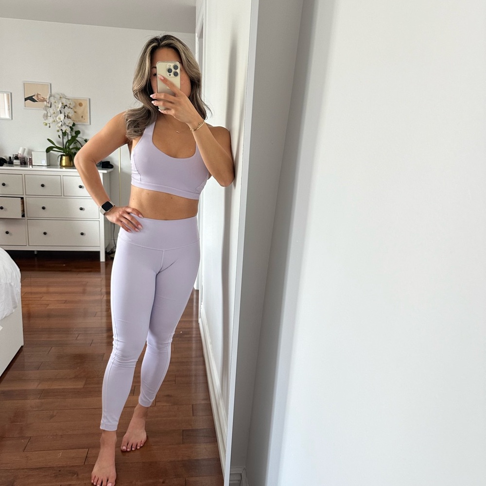 Lululemon set lilac size 4